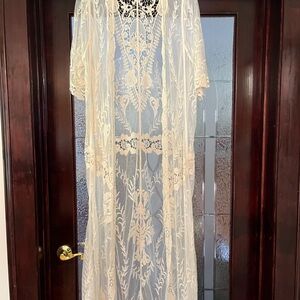 Shyanne Cream Lace Duster - OS NWT